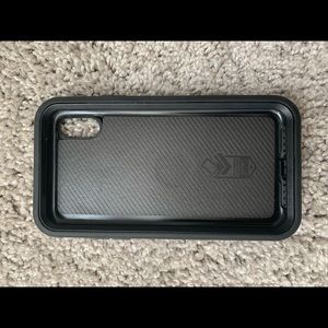 Otter + Pop for IPhone XR. Black